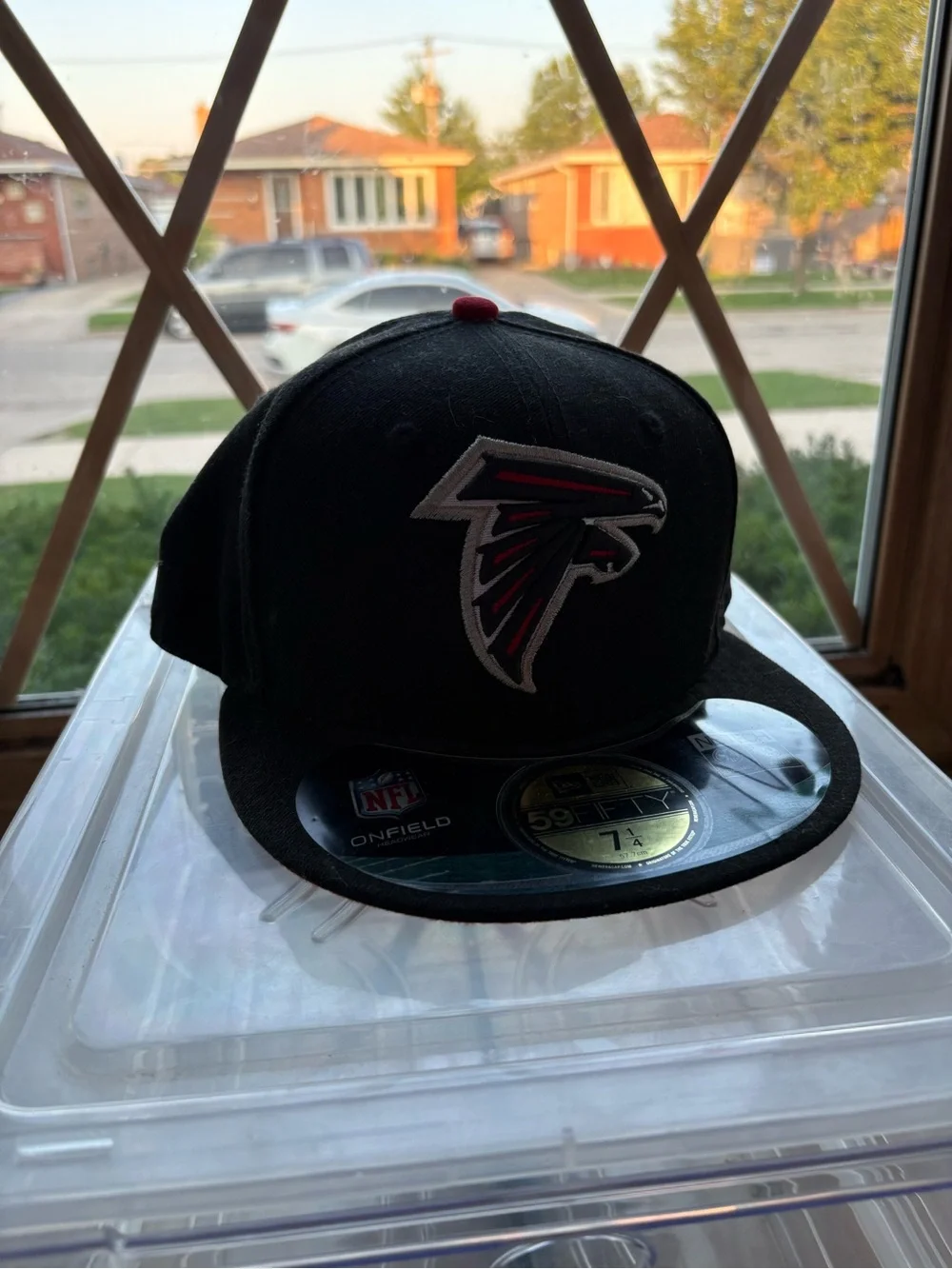 Mitchell & Ness Black Atlanta Falcons Fitted Hat with Red & White Logo